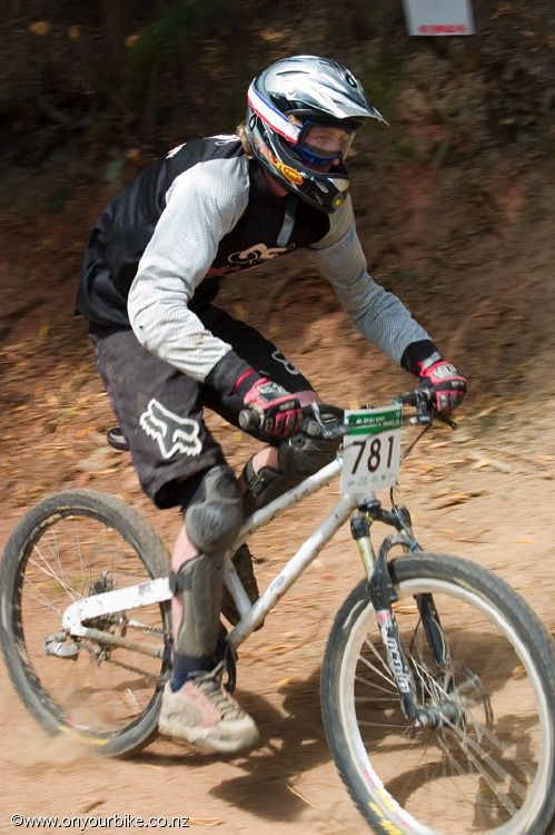 042 dh nationals 210106