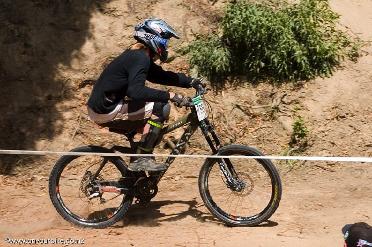 049 dh nationals 210106