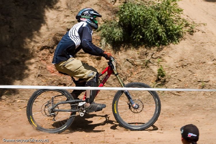 054 dh nationals 210106