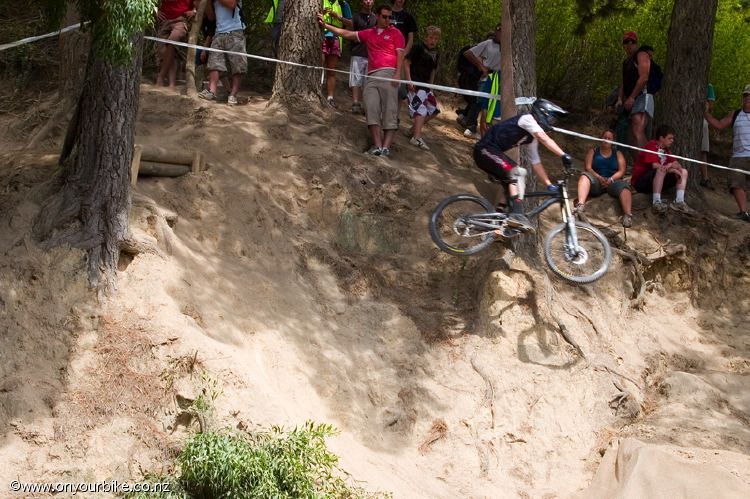 077 dh nationals 210106