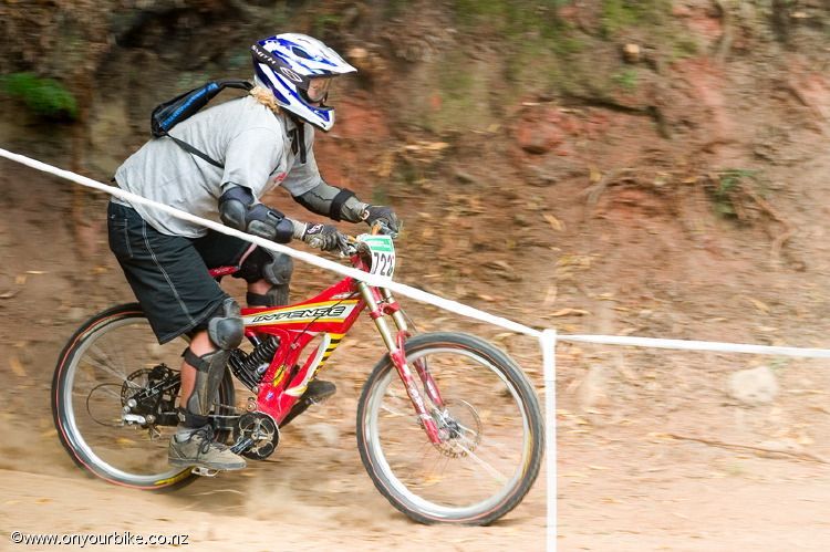 082 dh nationals 210106