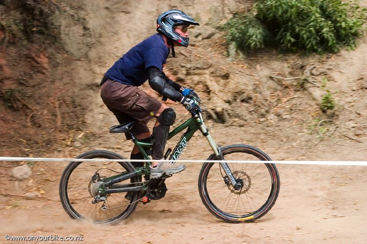 084 dh nationals 210106