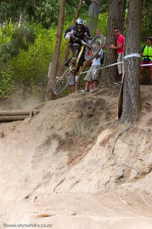 092 dh nationals 210106