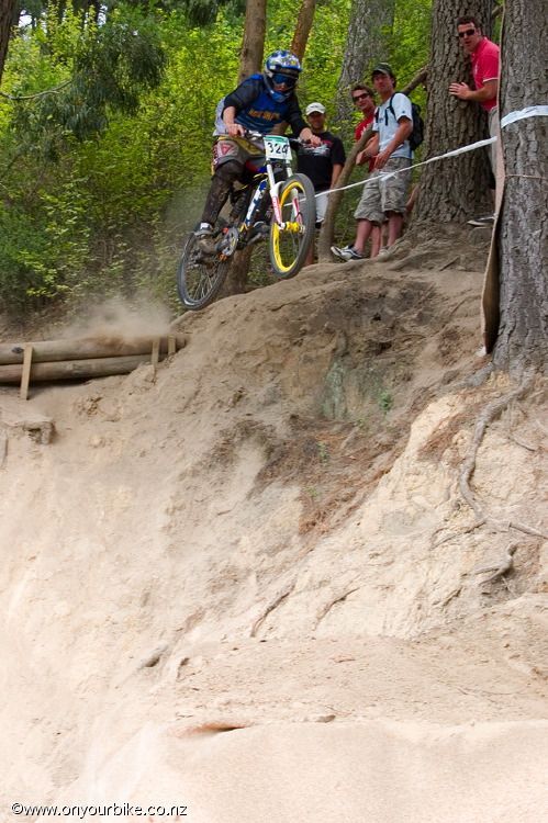 093 dh nationals 210106